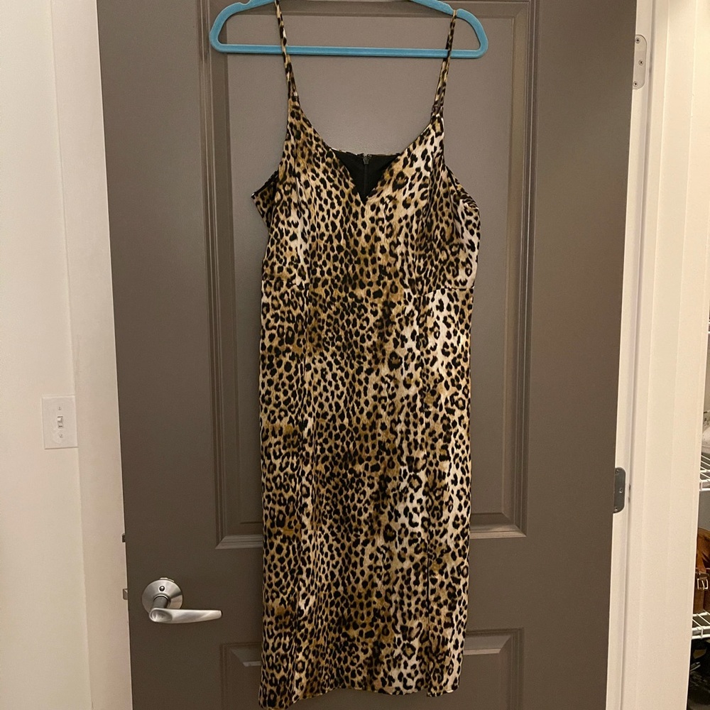 Express Cheetah MIDI Dress